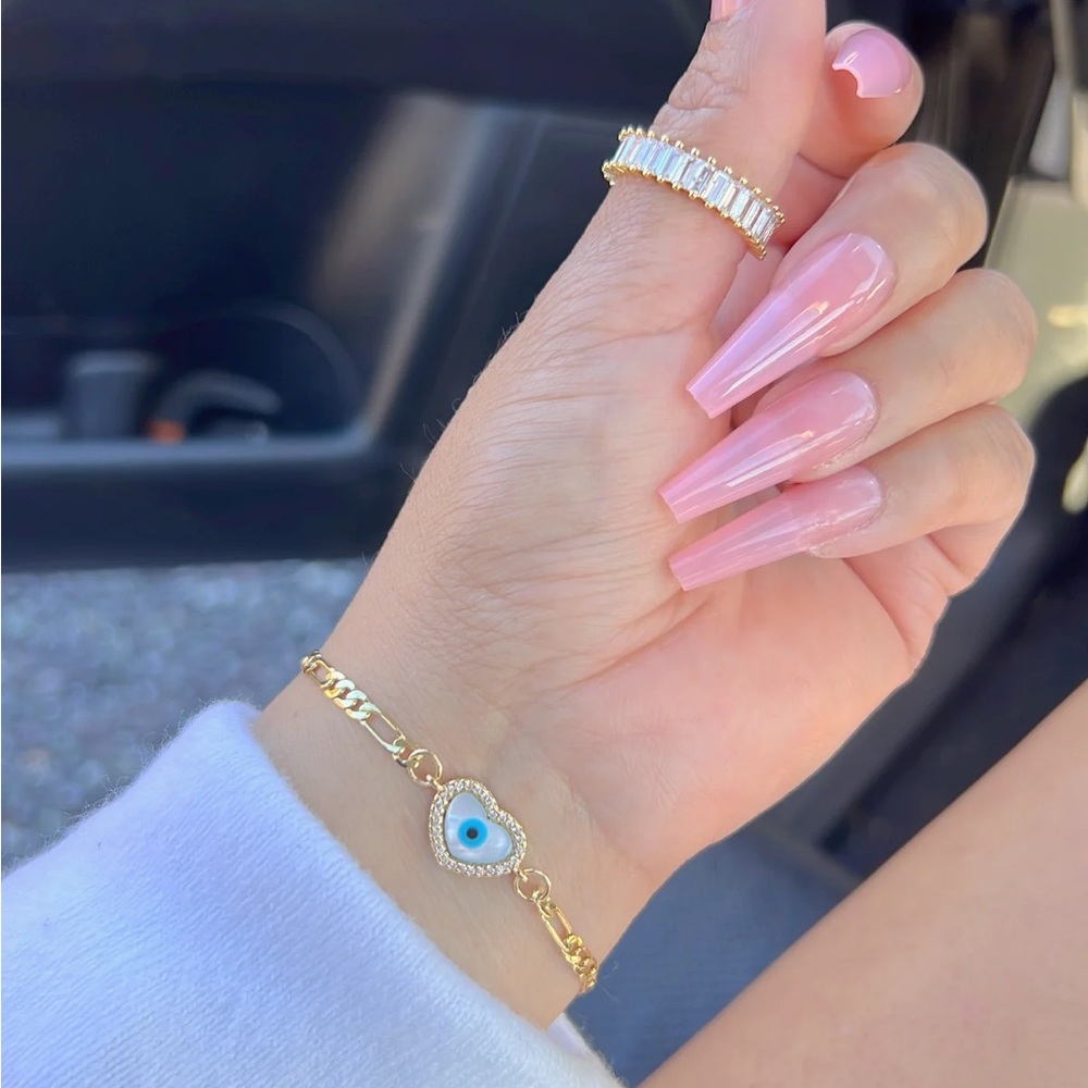 Gold Heart Evil Eye Figaro Bracelet